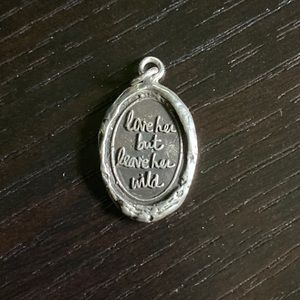 Pyrrha Atticus love her Charm